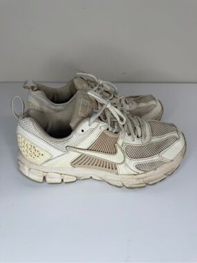 Nike Zoom Vomero 5 Romero Pale Ivory White HF6998-101 Sneakers Size 38 US 5.5Y